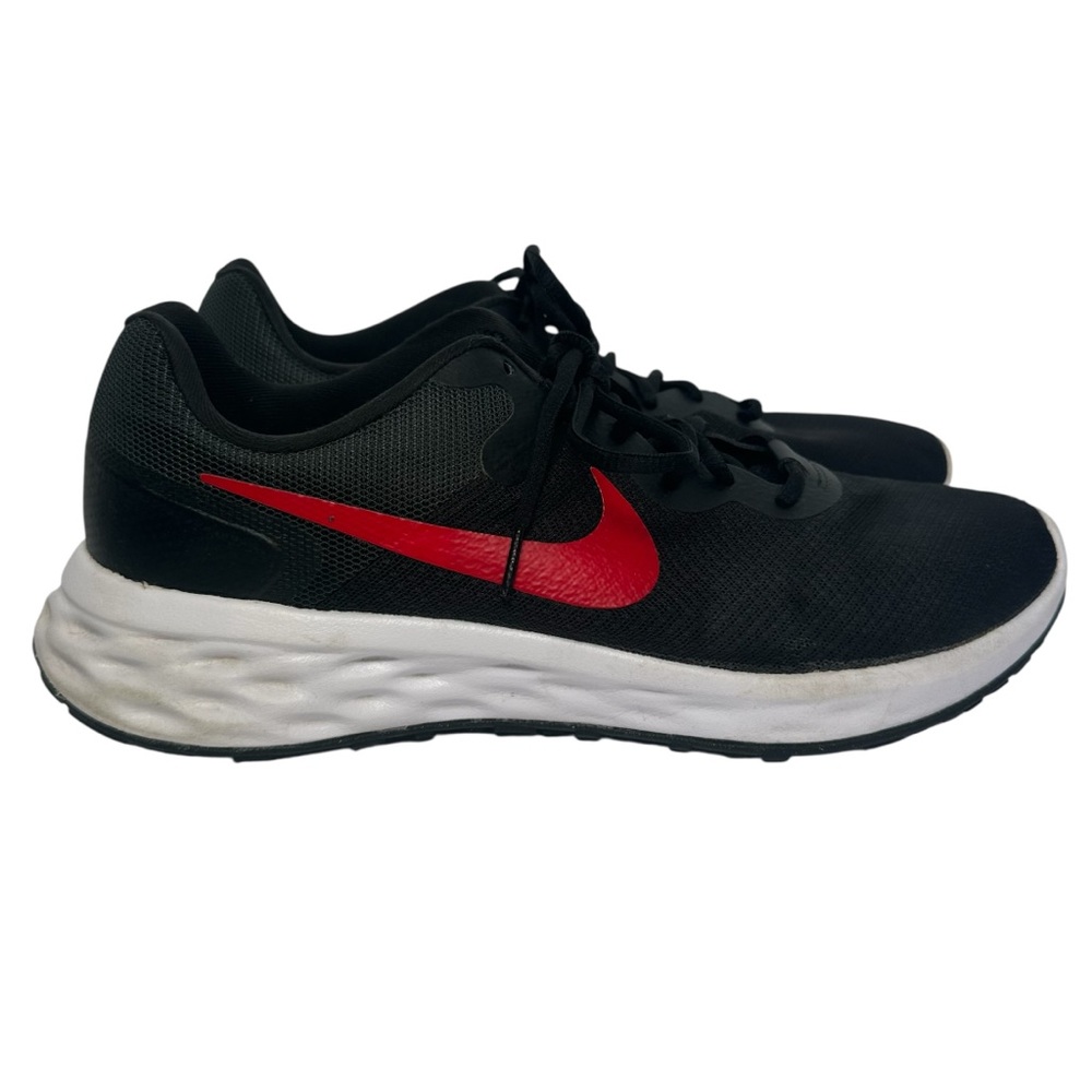 Nike Men's Black/Red Revolution DC3728-005 Lace Up Running Sneakers- Size 11.5